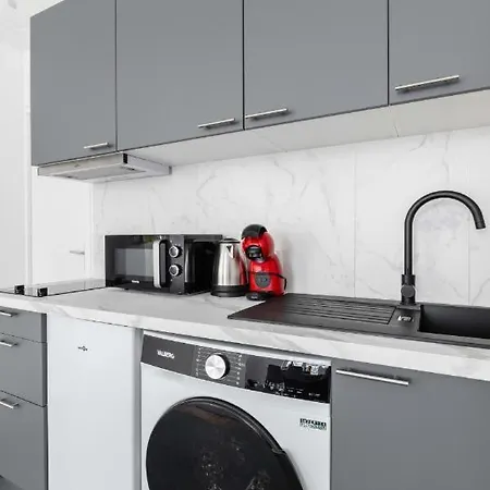 Service 2 Pieces Au Coeur Du 19e - 4p Apartment