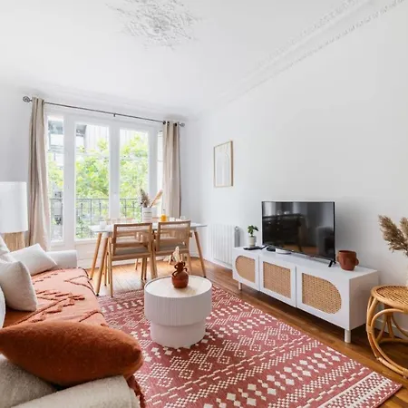Service 2 Pieces Au Coeur Du 19e - 4p Apartment Paris